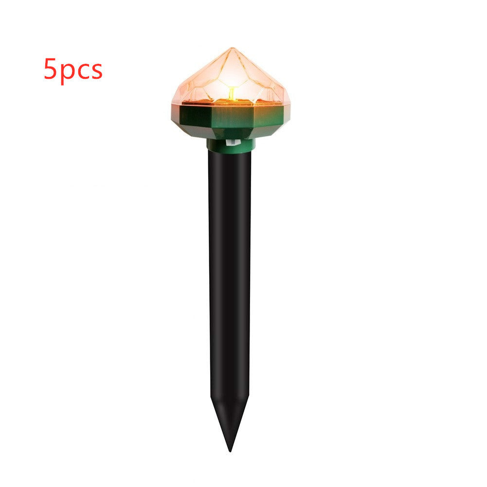 Diamond solar mouse repeller