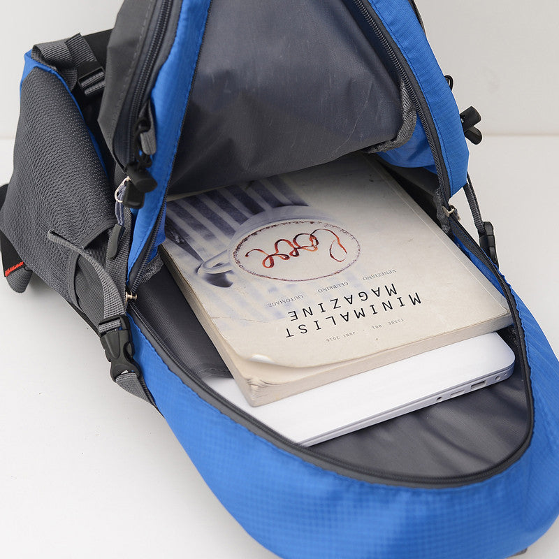 New Outdoor Mountaineering Large Capacity Backpack