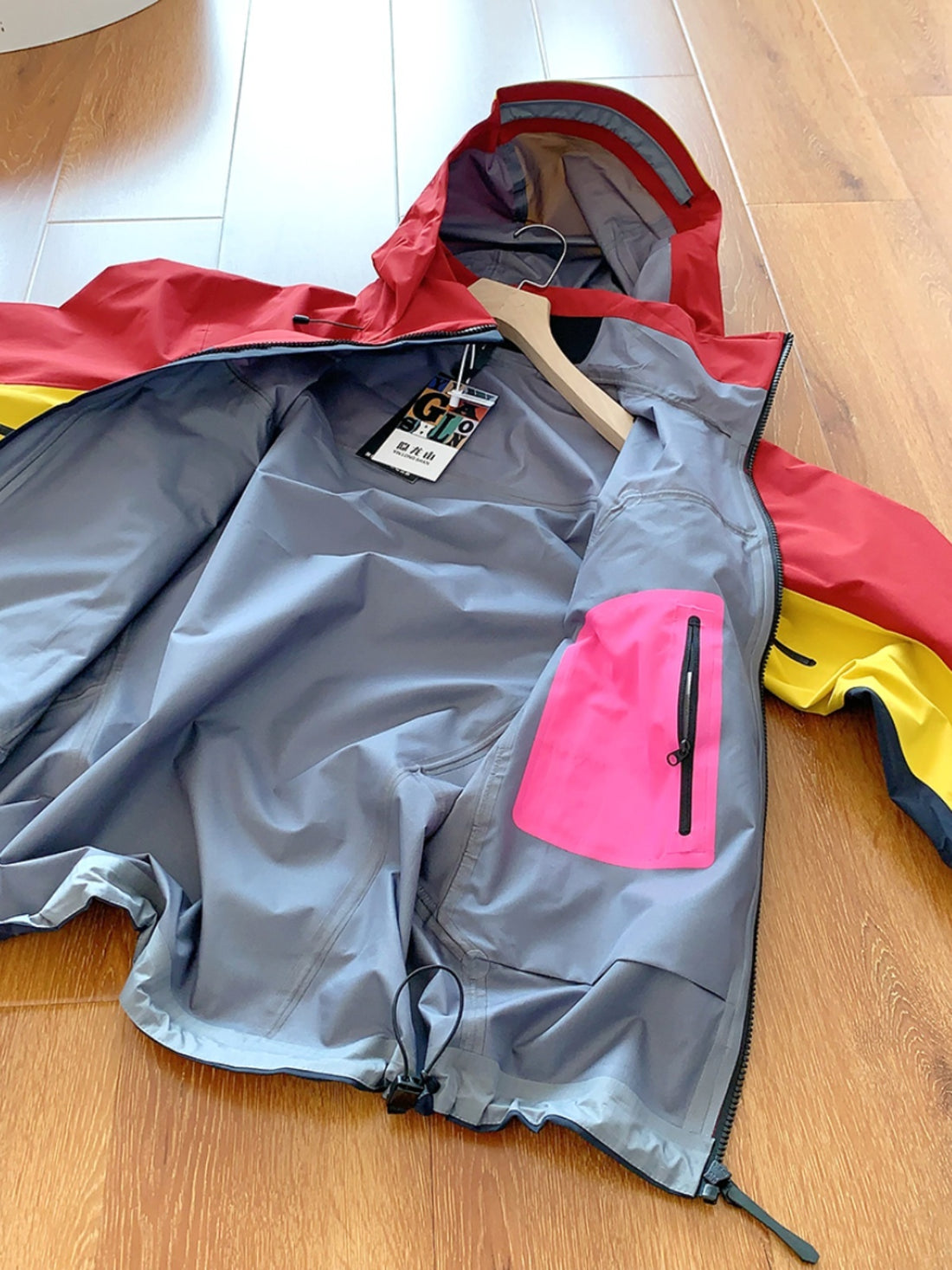 Windproof Hood Hard Shell Shell Jacket
