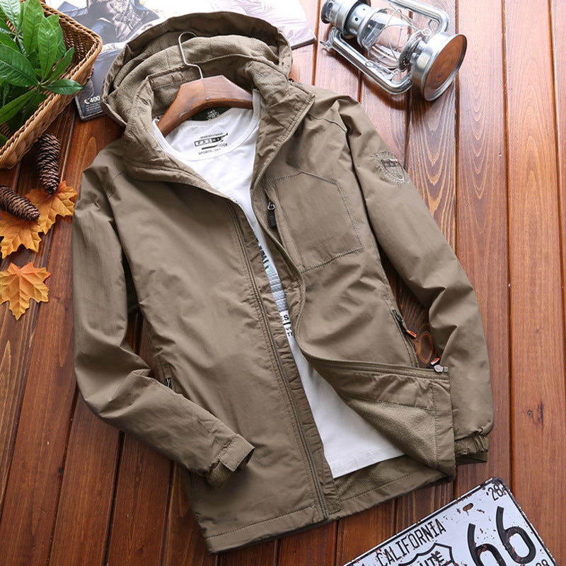 NIANJEEP outdoor mountaineering jacket