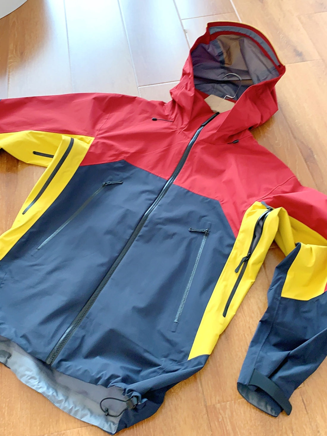 Windproof Hood Hard Shell Shell Jacket