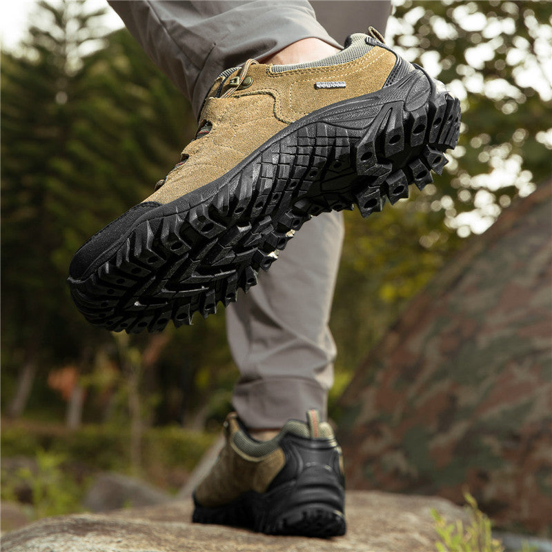 Autumn And Winter Lightweight Outdoor Hiking Shoes Men's Shoes Cowhide Non-slip Wear-resistant Breathable