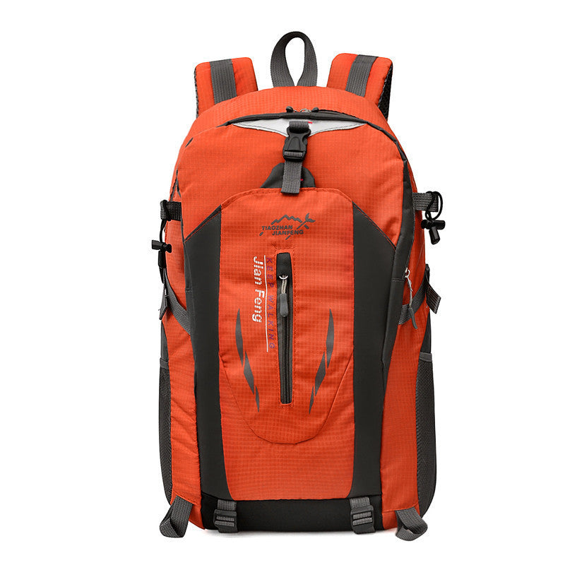 New Outdoor Mountaineering Large Capacity Backpack