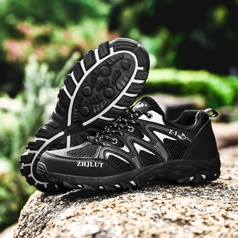 Outdoor Casual Lightweight Breathable Hiking Black Sports Shoes